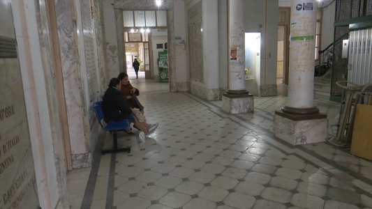 Empleados del ex hospital Italiano denuncian robos y vandalismo