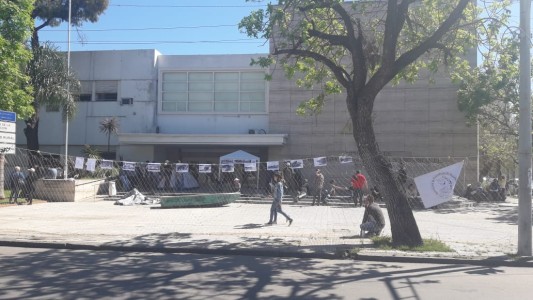 Pescadores cortarán este miércoles la Ruta 168 en el ingreso a Santa Fe