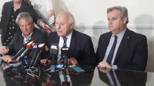 Lifschitz habló de la transición e hizo aclaraciones sobre el Presupuesto y la polémica con el PJ