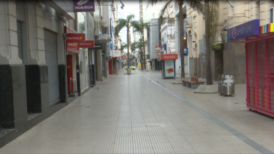 Panorama desértico en la ciudad por el feriado