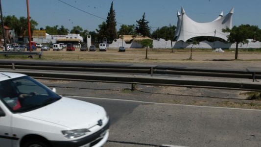 Falleció un motociclista que chocó en la zona de boliches