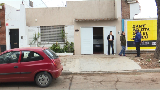 Dos policías detenidos por una entradera en Francia al 1100