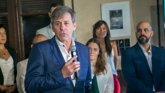 Jatón asumirá como intendente el 12 de diciembre