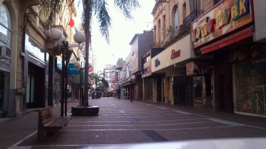 Crisis: Los comercios no repuntan y esperan hacerlo en diciembre