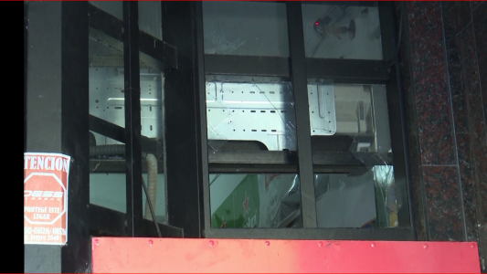 Vandalizaron y robaron en un kiosco de 9 de Julio y Junín