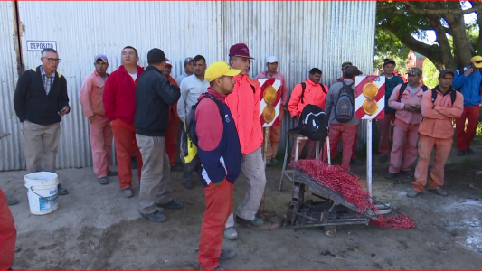 Ruta 1: paralizan las obras de las colectoras por despidos