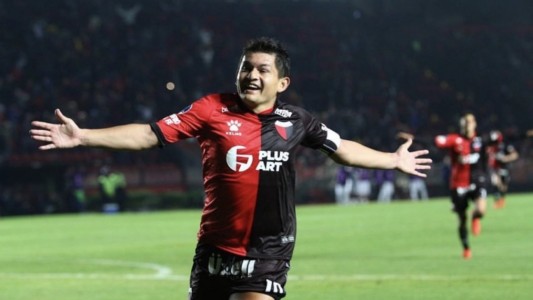 ¡Lo que faltaba! Maradona quiere al Pulga Rodríguez en Gimnasia