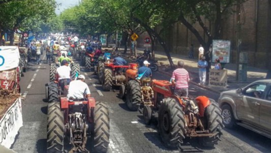 Tractorazo en Santa Fe contra la suba de retenciones