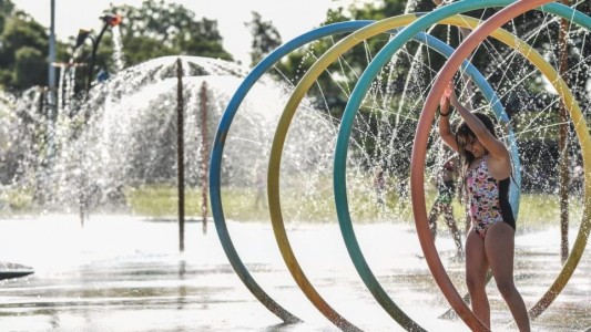 Funcionan nuevamente los piletones del Parque del Sur