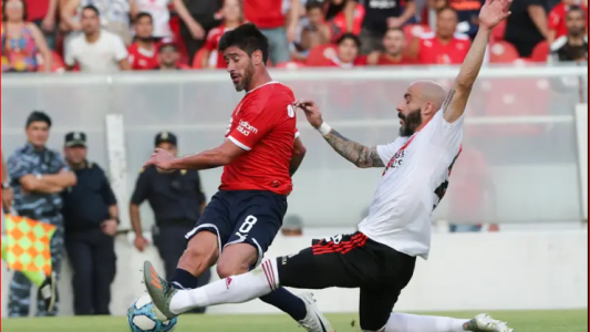 River se subió a la punta de la Superliga