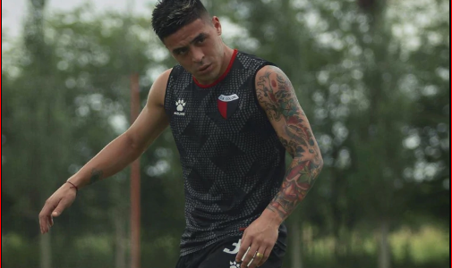 Brian Fernández se entrenó ayer con sus compañeros