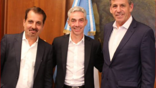 Jatón pidió más subsidios para el transporte a la nación