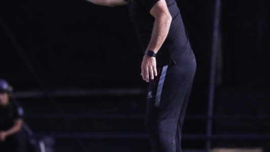 Osella confirmó el equipo para visitar a Defensa