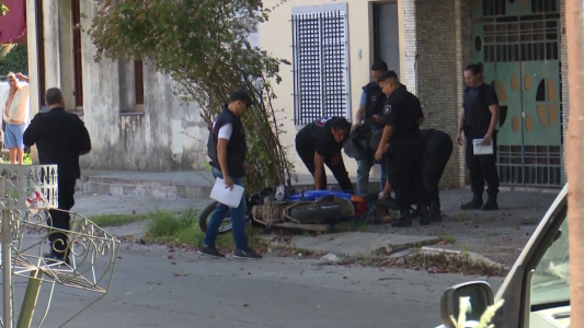 Asesinado a plena luz del día en Barrio Roma
