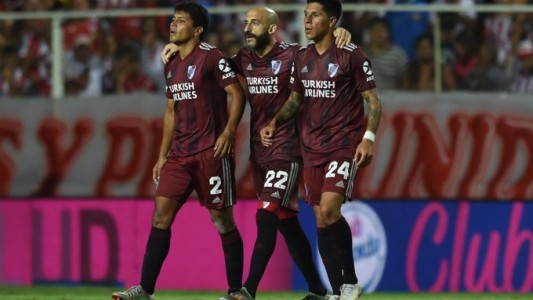 Superliga: Boca recibe a Godoy Cruz y River viaja a La Plata