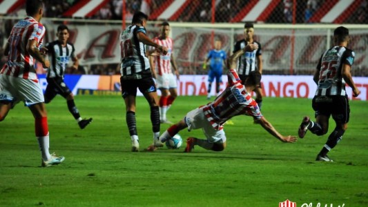 Unión careció de ideas y no pudo quebrar el cerrojo de Central Córdoba