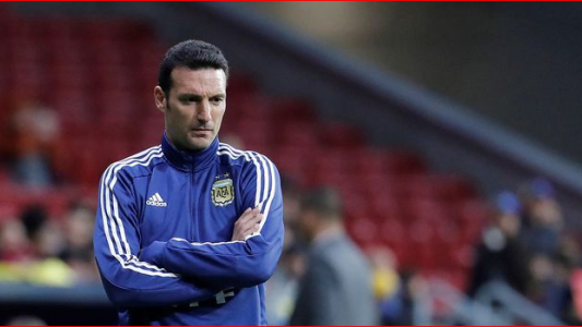 Lionel Scaloni estará hoy en Santa Fe para ver Colón-Boca