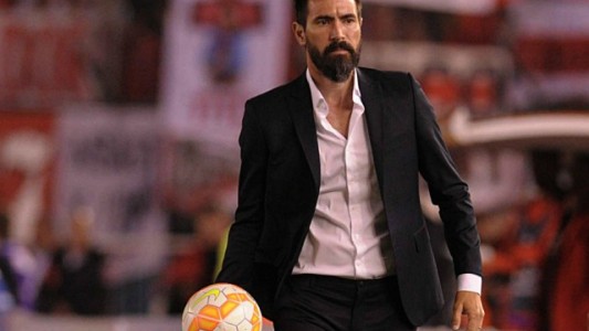 Eduardo Domínguez vuelve a Colón y es el nuevo DT