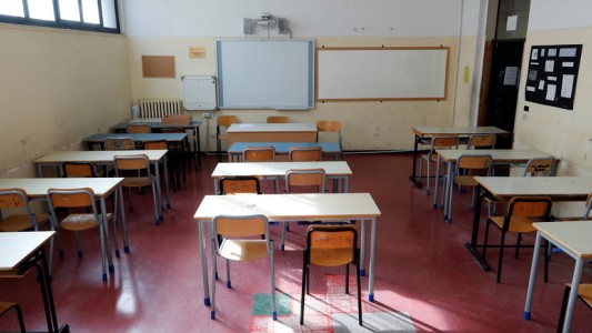 Escuelas #Coronavirus : Destinan una partida de 15 millones para la compra de artículos de limpieza e higiene