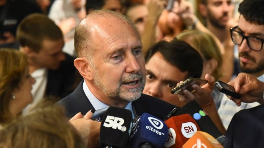 Coronavirus: Perotti firmó un decreto que instruye a tomar medidas en áreas de gobierno