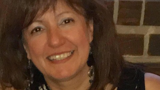 "Nuestro gobernador actuó rápido: cerró escuelas, centros comerciales y restaurantes"