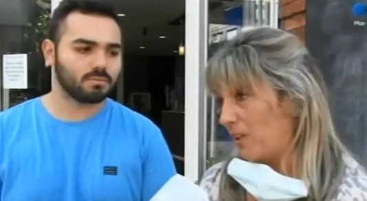 Solidaridad en medio del dolor: regalan café a policías y personal de salud