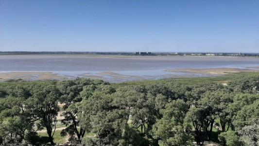 Bajante histórica del Paraná y una postal inusual de la Laguna Setúbal