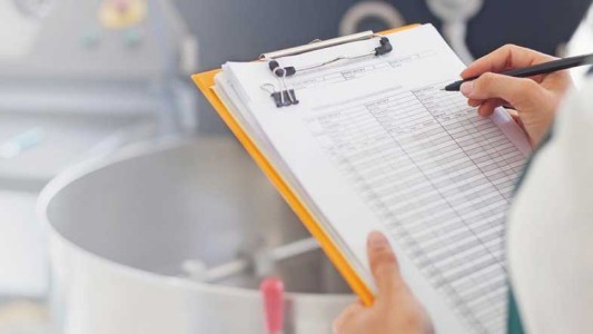 "Los protocolos son obligatorios para las empresas que pueden funcionar"