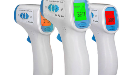 Con termómetros infrarrojos, la Comuna de Sauce Viejo incorporó la toma de temperatura corporal