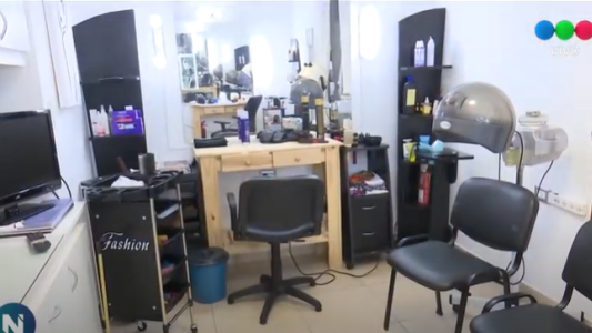 Salones de bellezas están listos para volver a trabajar: la situación es insostenible