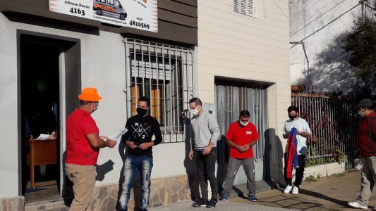 Acción solidaria de transportistas escolares para más de 100 familias