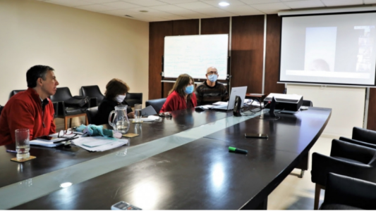 La construcción de una estrategia compartida se amplía con la mirada de los gremios docentes