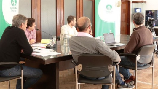 Hoy comienzan a trabajar las peluquerías y los servicios personales