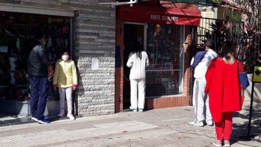 Aristóbulo: Ese tradicional paseo comercial que intenta recobrar su fisonomía