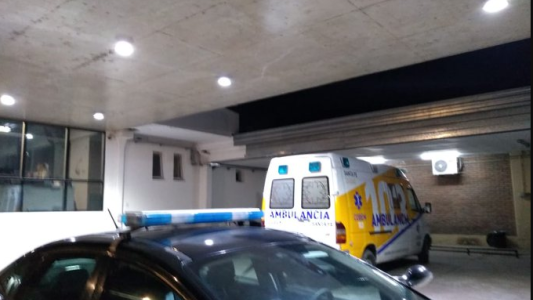 Balearon a dos agentes del Cobem