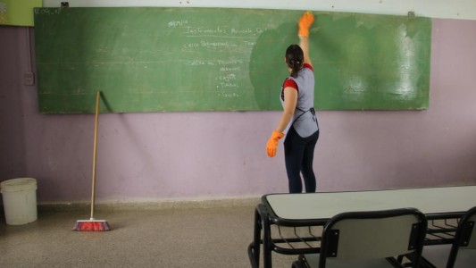 Asistentes Escolares: entran en vigencia los escalafones definitivos