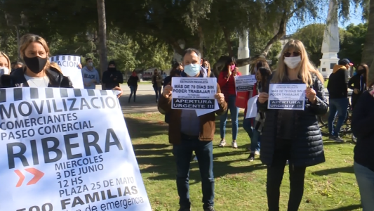 "No pedimos más que trabajar: es humillante tener que pedir trabajar"