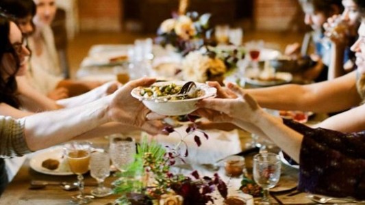 "Reunión familiar es el grupo básico, eso descarta reunión de amigos, asados y fiestas"