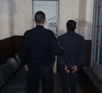 Barranquitas: detuvieron a un joven y secuestraron un arma de fuego