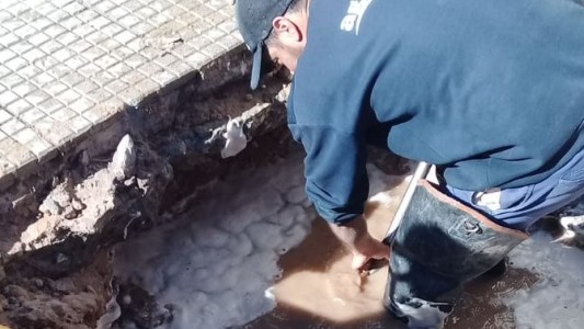 Assa realiza trabajos de reparación de cañerías en el Fonavi El Pozo