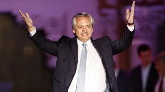 La llegada del presidente a Rosario encendió una polémica sanitaria