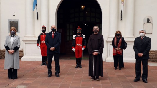 Omar Perotti encabezó el acto a 182 años del fallecimiento del Brigadier López