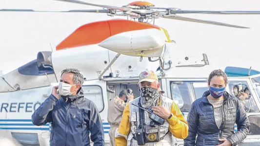 El operativo para apagar los incendios en las islas ya demandó unos $ 60 millones