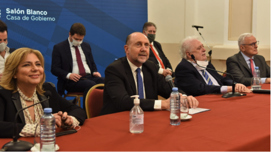 Gines encabezó con Perotti una reunion del comité de expertos del Covid-19