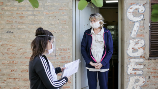 Se realiza una capacitación virtual sobre cuidados de personas mayores