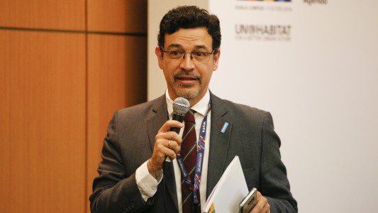 La Municipalidad invita a la conferencia "El futuro de las ciudades pos (?) COVID-19"