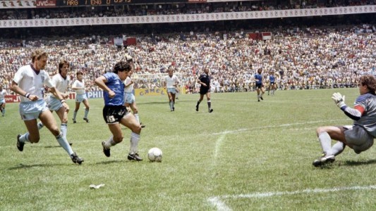 Video inédito: el gol de Maradona a los ingleses desde otro ángulo