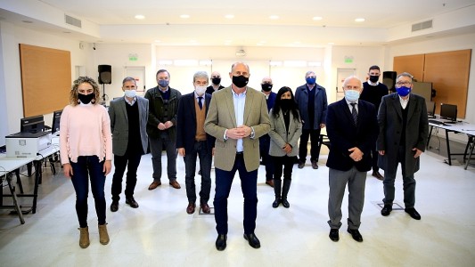 Lifschitz: "Necesitamos definir una agenda de recuperación económica y social cuanto antes"