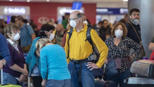 168 santafesinos todavía esperan ser repatriados: 25 son pacientes de riesgo y 2 son médicos