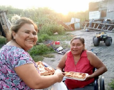 Campaña de donación de alimentos para abuelos de Santa Rosa de Lima y Villa Oculta